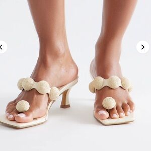 Toe Ring Kitten Heels